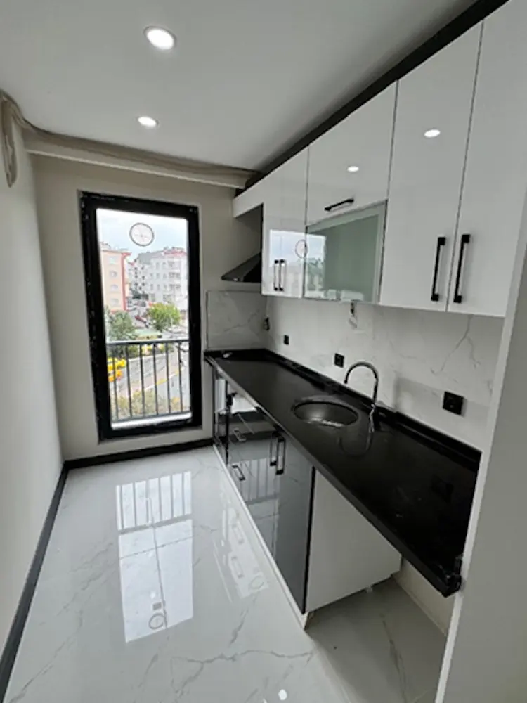 Fitted kitchen